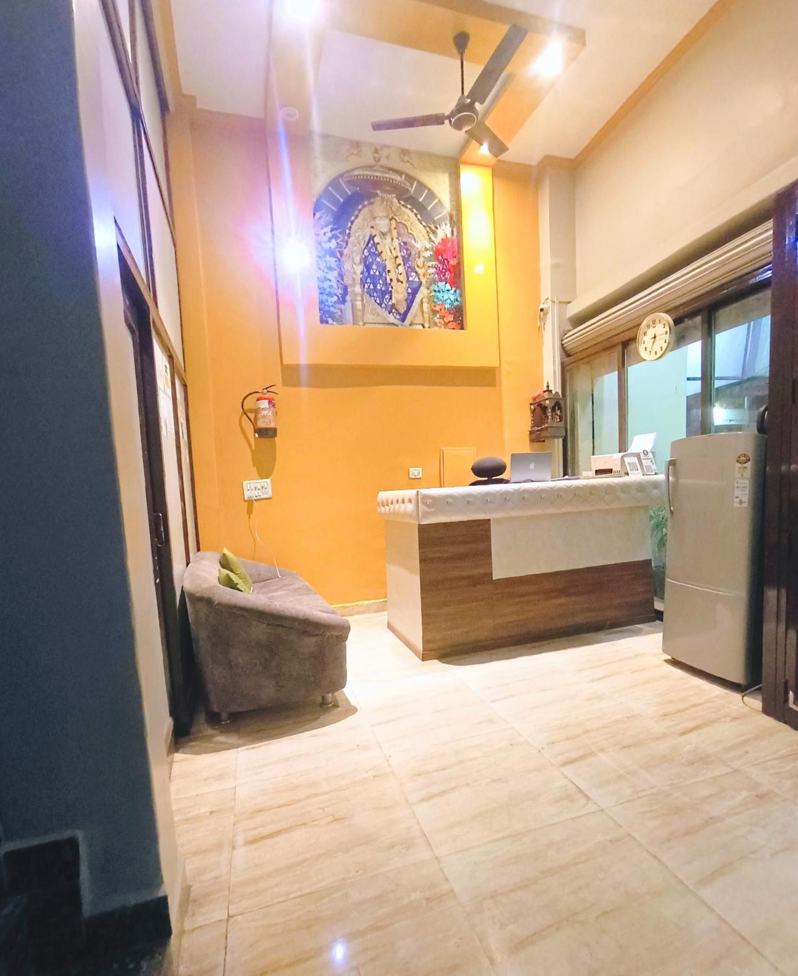 Guest house @bedzoroom Shree Sai P